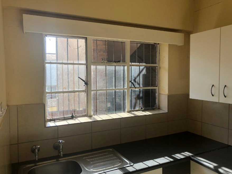 To Let 1 Bedroom Property for Rent in Southernwood Eastern Cape